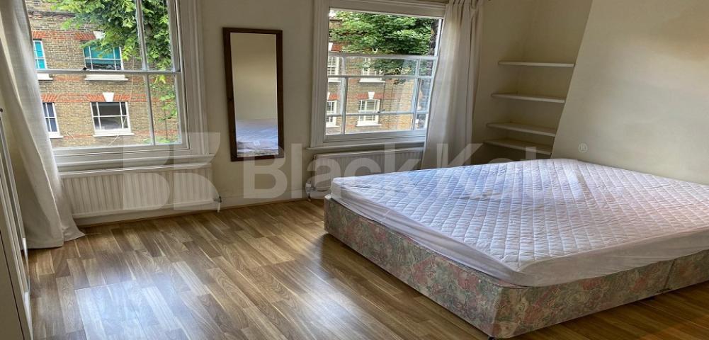 			LET , 3 Bedroom, 1 bath, 1 reception Terraced House			 Henshaw Street, Elephant and Castle